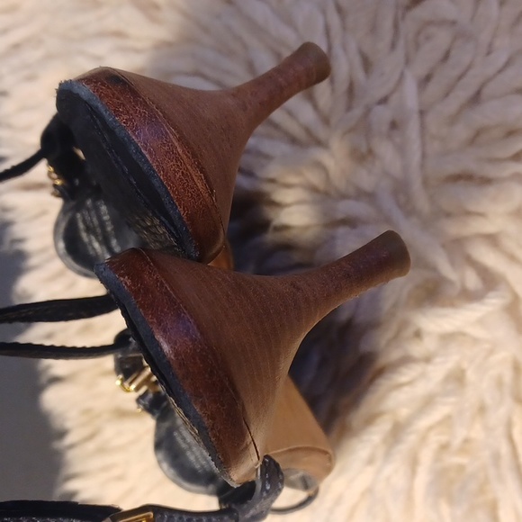 Tory Burch  heeled  sandals - Picture 5 of 15